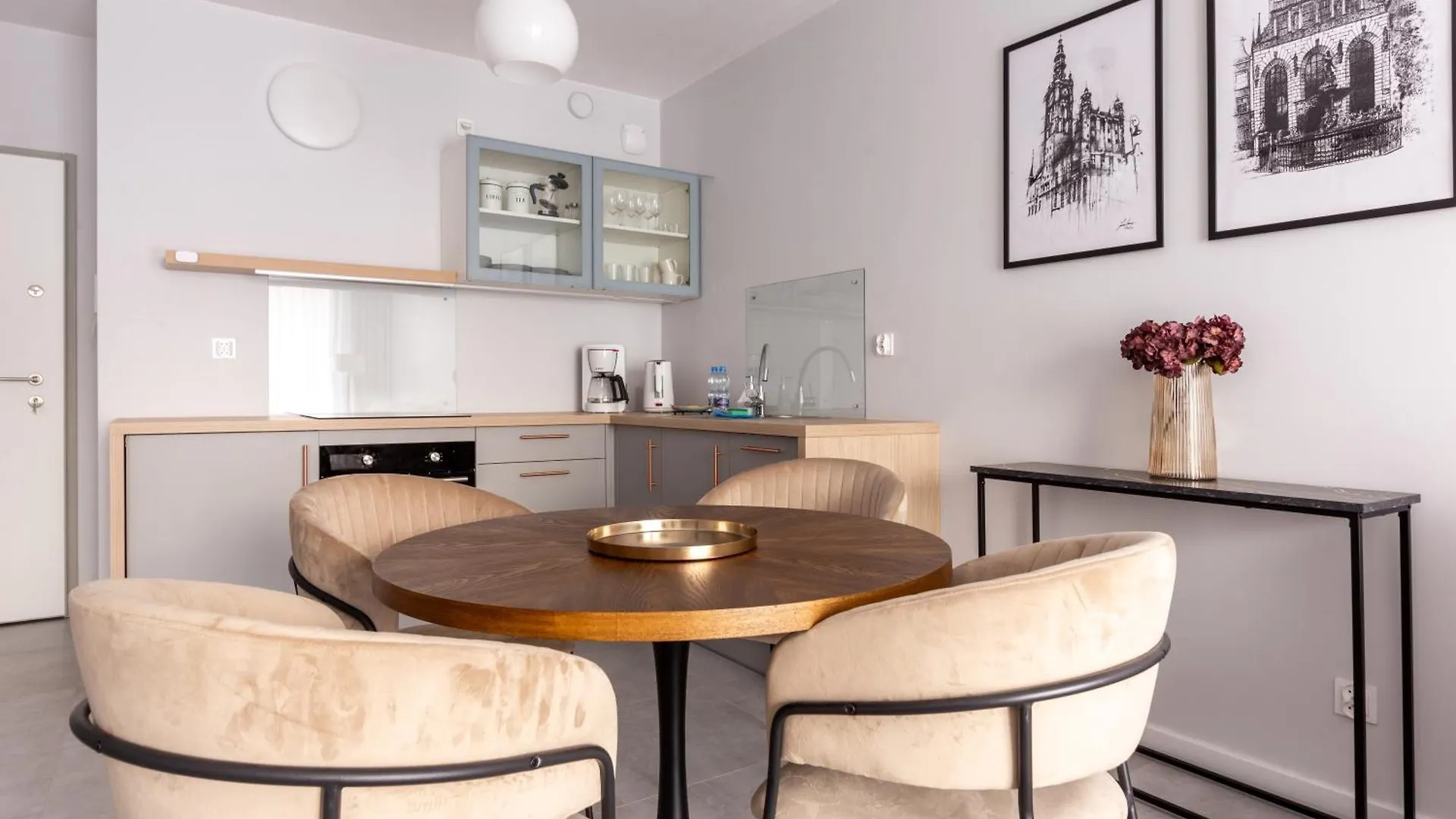Stocznia Gdanska View Deluxe Apartment